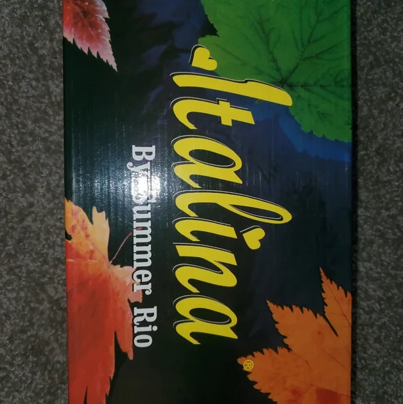 Shoes - Picture 11 of 11